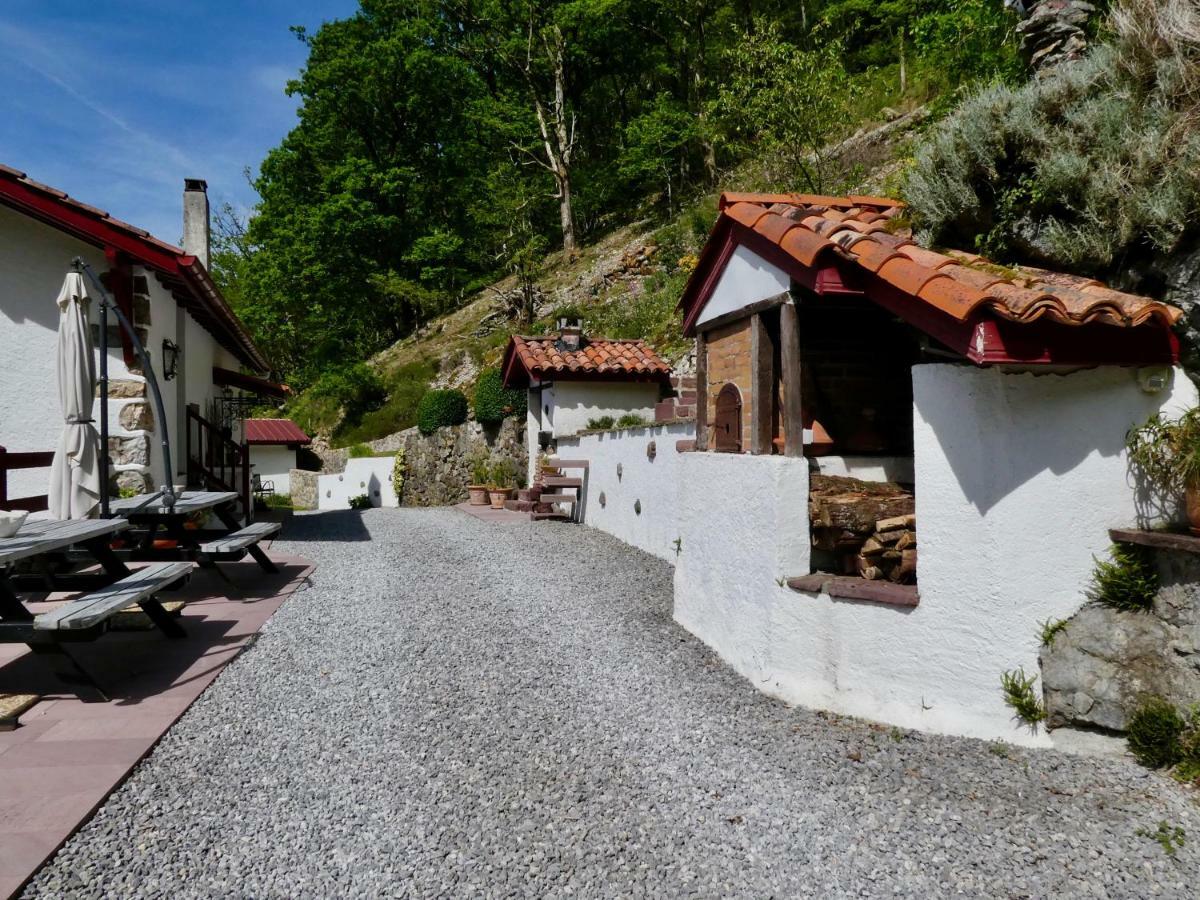 Chambres D'Hotes Agorerreka Saint-Etienne-de-Baigorry Dış mekan fotoğraf